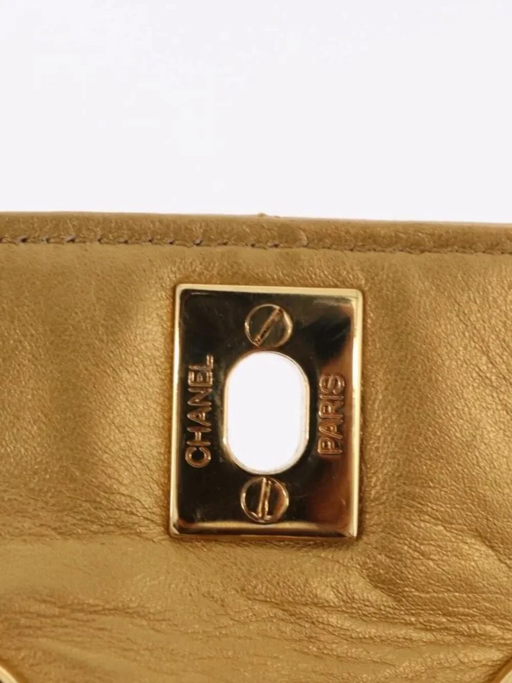 CHANEL Matelasse Chain Pouch Lamb Skin Gold CC Auth bs35703V